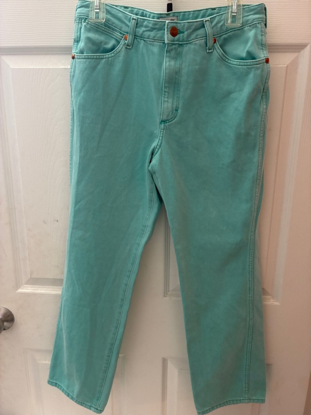 Wrangler Women’s Mint Teal Straight-Leg Jeans